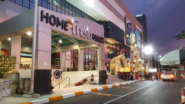 The Mall Thapra